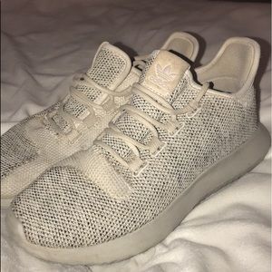 NUDE ADIDAS TUBULAR SHADOW KNIT